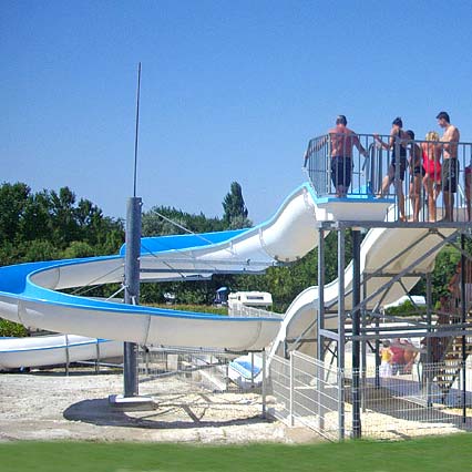 Camping 3 étoiles parc aquatique piscine | Royan la Palmyre Charente Maritime